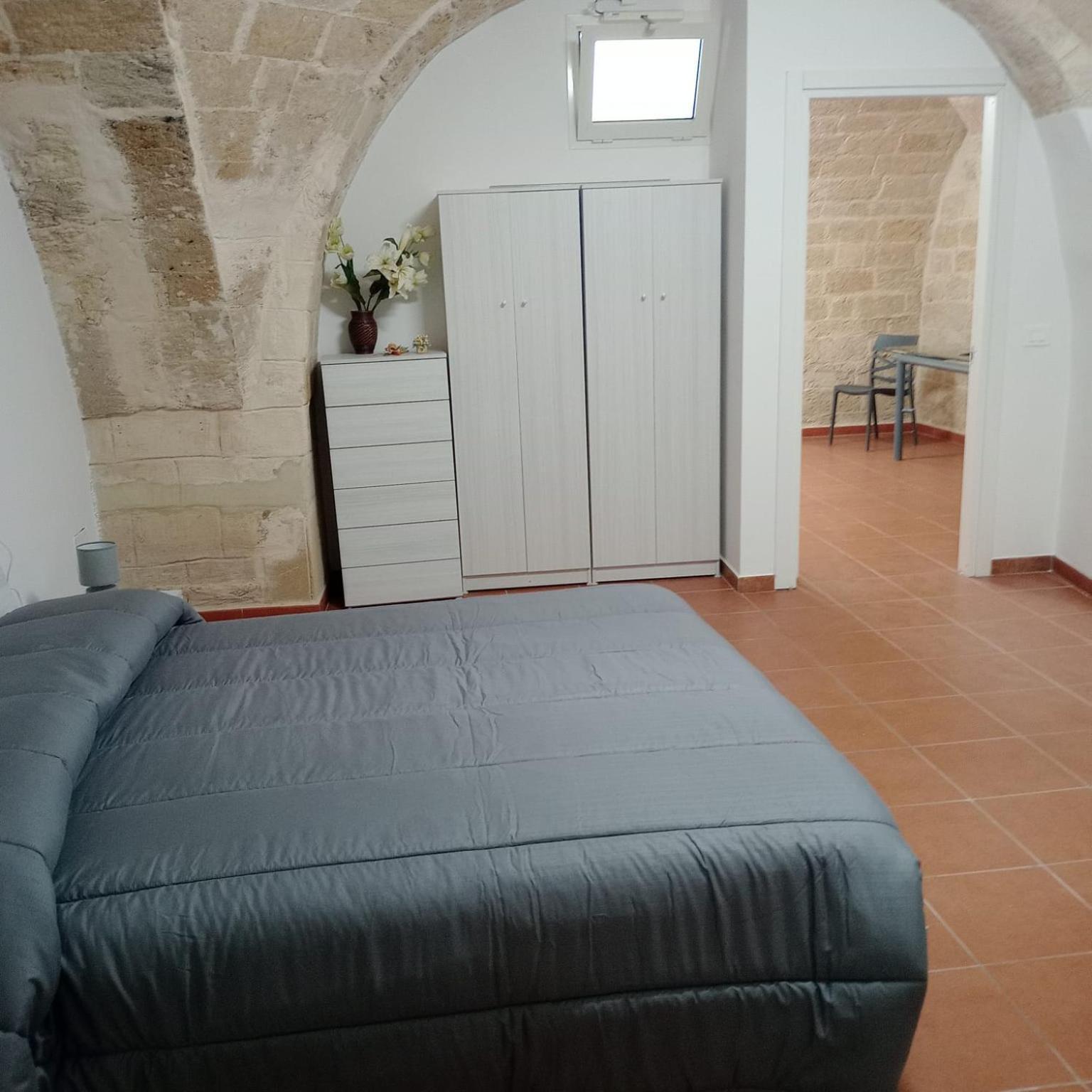 Casa Vacanza Nel Cuore Della Pietra Barletta Buitenkant foto